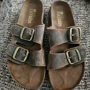 White Mountain Brown Leather Footbeds Sandals Sz 8